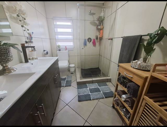 5 BEDROOM HOUSE FOR SALE IN VILLIERS